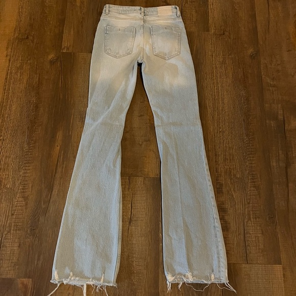 Light Blue Distressed Zara denim - Picture 2 of 12